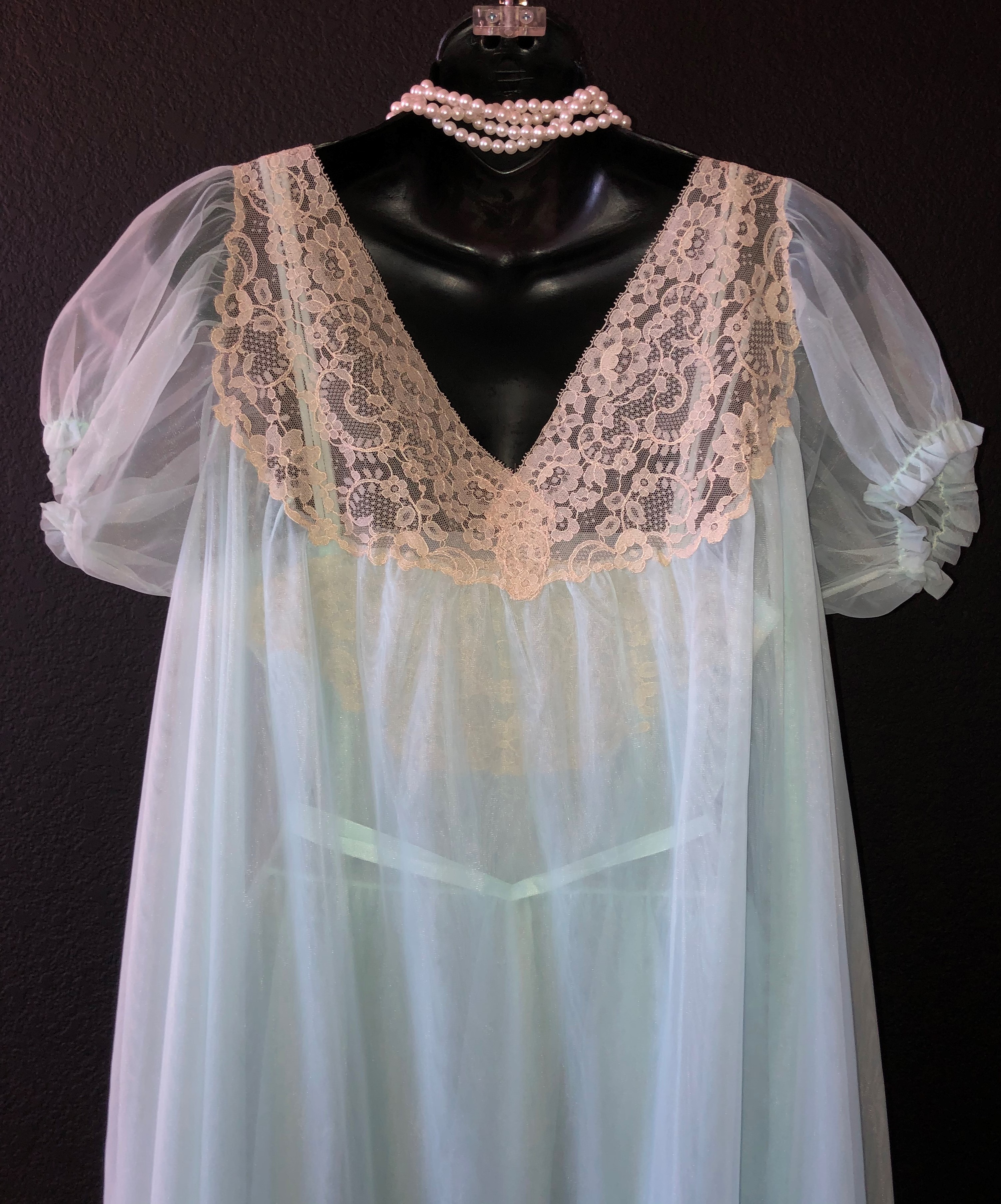 Exclusive Collection - Vintage 1950's Van Raalte Aqua Blue & Ecru Lace ...