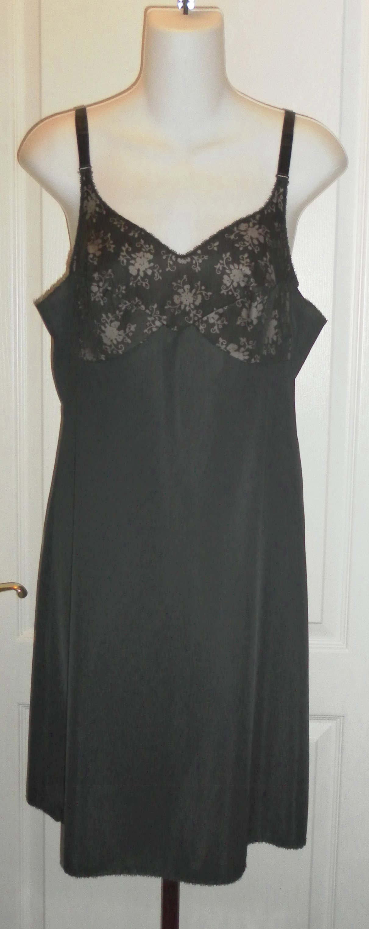 Vintage 1960's Slimming Black Nylon Gossard Full Slip 38 : Pink Girl ...